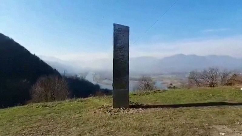 Objevil se další záhadný monolit, tentokrát v Rumunsku